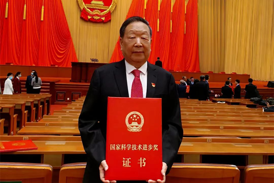 李德仁_看圖王.png